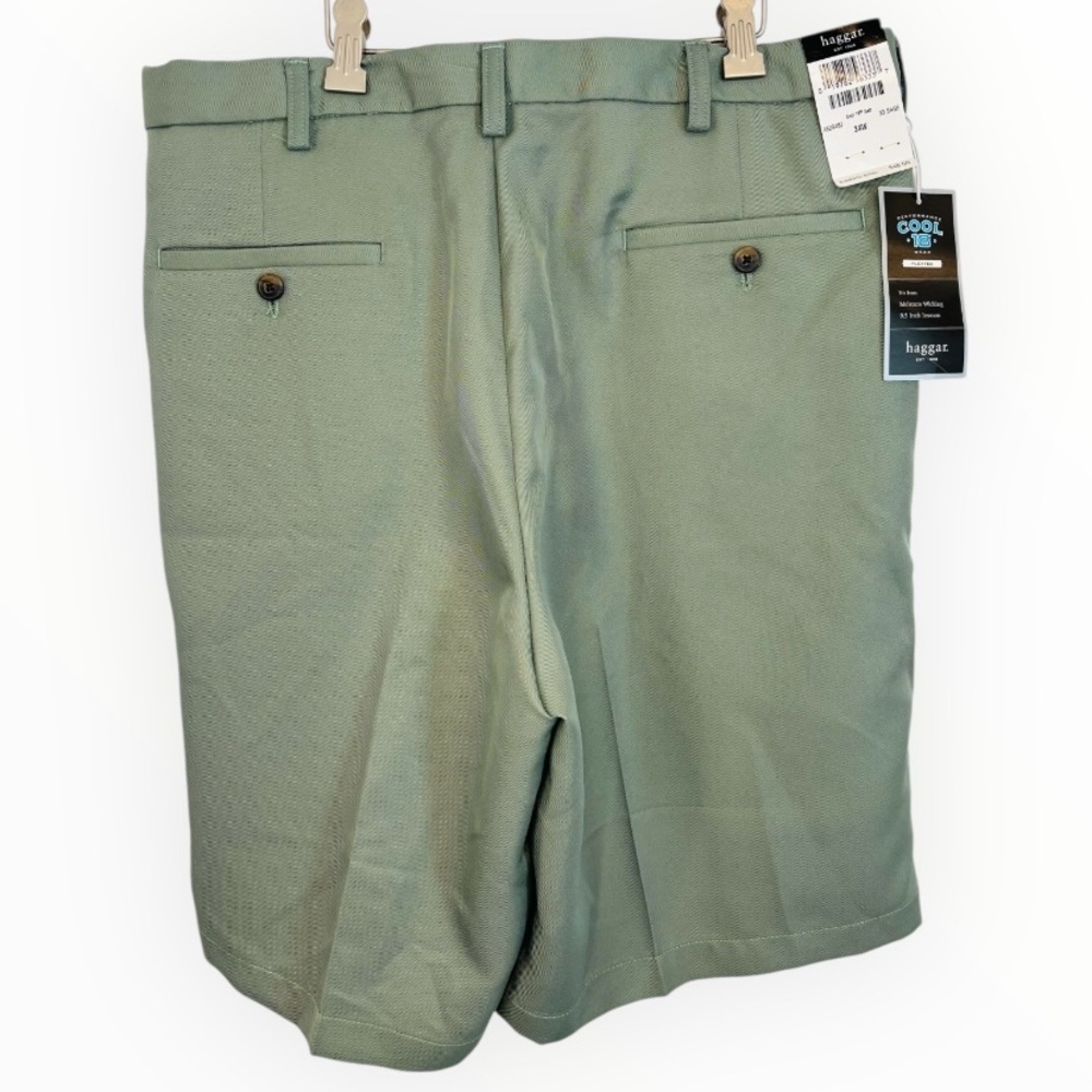 NWT Haggar Men's Performance Cool 18 Pleated Sage Green Golf Shorts Size 34 - Picture 7 of 9